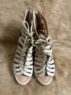 Rampage Beige Lace-Up Cutout Gladiator Sandals